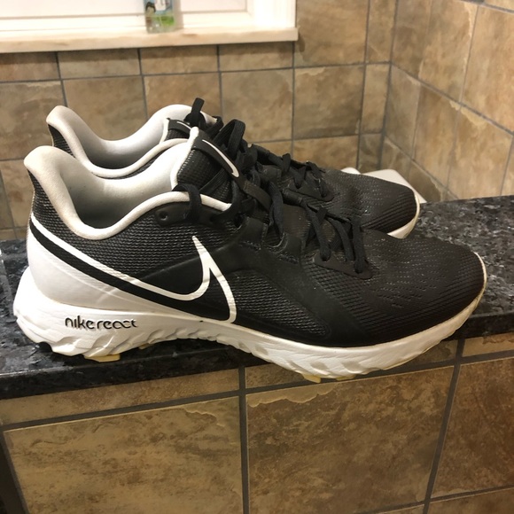 Nike golf shoes - Picture 1 of 4